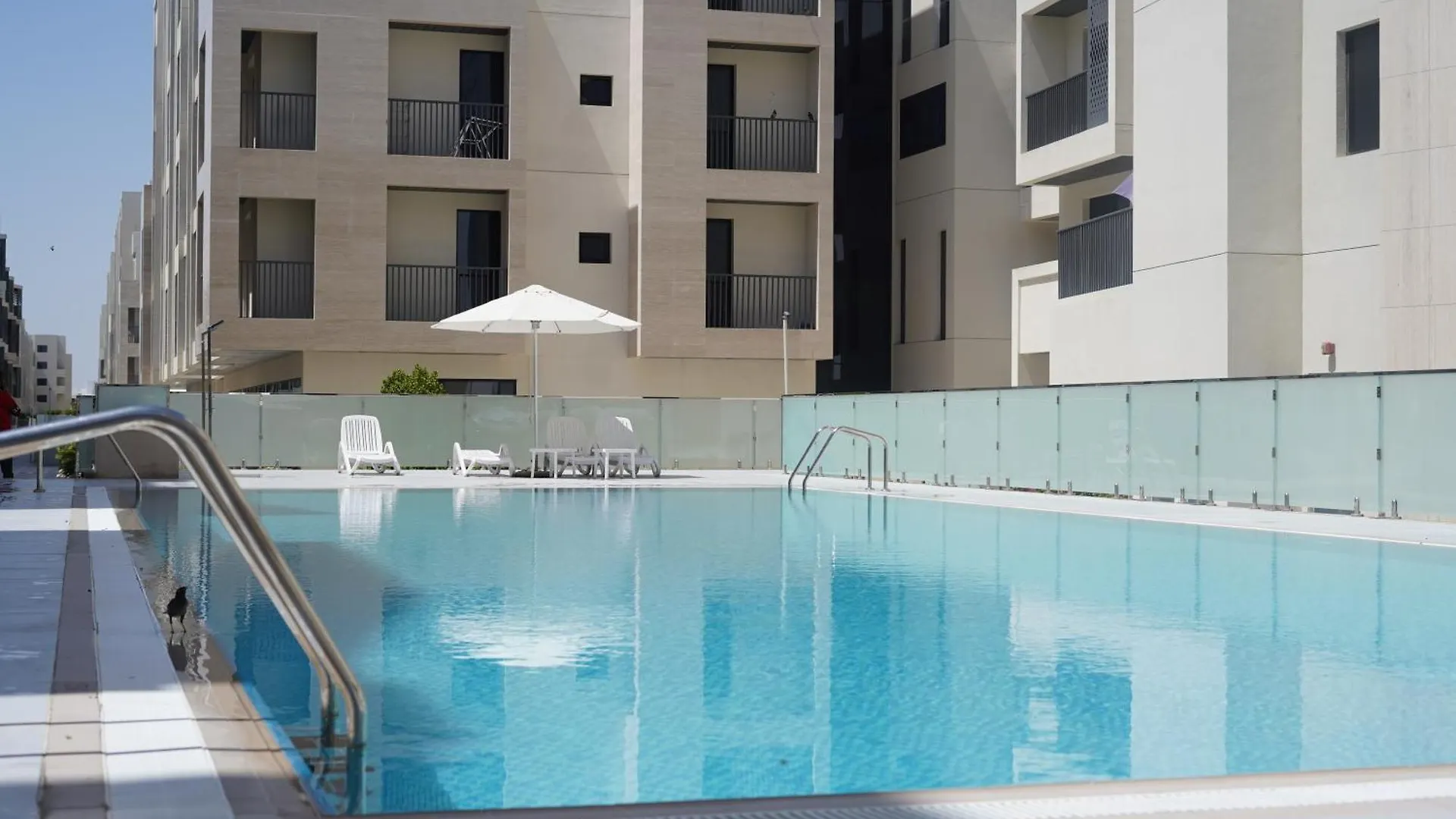 Brown Stone - Mirdif Hills Dubai Airport Appartement